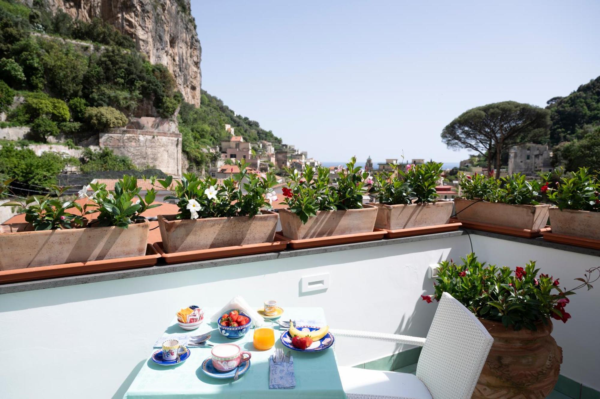 Valle D'Amalfi Suites المظهر الخارجي الصورة